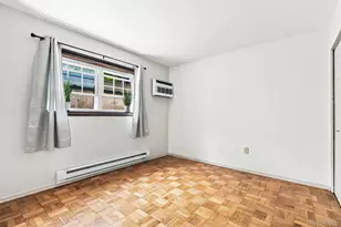 210 Woodland Hills Rd, White Plains, NY 10603 - Photo 15