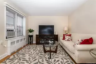 60 Locust Ave, New Rochelle, NY 10801 - Photo 13