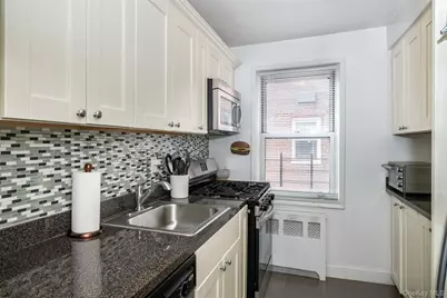 60 Locust Avenue #A-609, New Rochelle, NY 10801 - Photo 17
