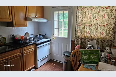 42 Chatsworth Place, New Rochelle, NY 10801 - Photo 11