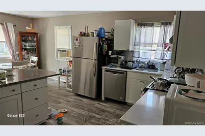 42 Chatsworth Place, New Rochelle, NY 10801 - Photo 3