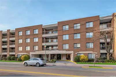 376 Central Avenue #2N, Lawrence, NY 11559 - Photo 3