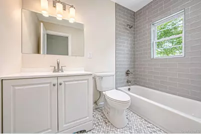 13 Graham Place, Nesconset, NY 11767 - Photo 17