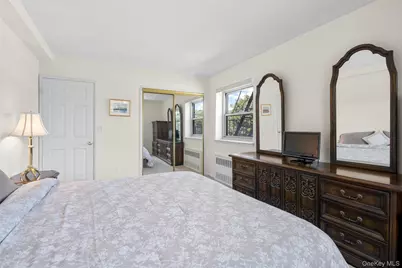 20 Secor Place #2S, Yonkers, NY 10704 - Photo 11