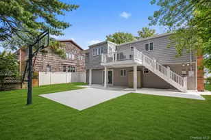 46 Valley Ln E, Valley Stream, NY 11581 - Photo 21