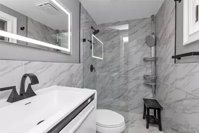46 Valley Lane E, Valley Stream, NY 11581 - Photo 19
