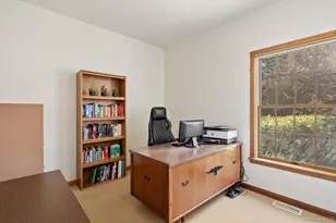 1 Fox Holw Ct, Dix Hills, NY 11746 - Photo 17