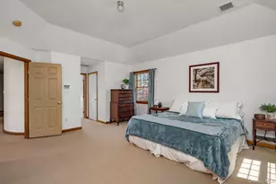 1 Fox Holw Ct, Dix Hills, NY 11746 - Photo 19