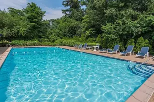 1 Fox Holw Ct, Dix Hills, NY 11746 - Photo 37