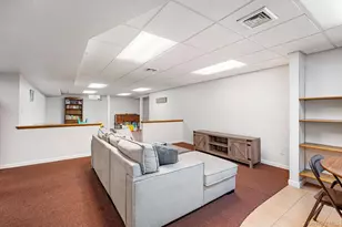 1 Fox Holw Ct, Dix Hills, NY 11746 - Photo 33
