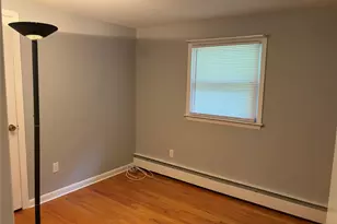 239 Vineyard Ave, Highland, NY 12528 - Photo 15