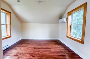 449 N Quaker Ln, Hyde Park, NY 12538 - Photo 11