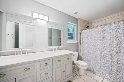 133 Cumberland Street, Mastic, NY 11950 - Photo 21