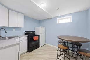 4 Farragut Ave, Lindenhurst, NY 11757 - Photo 19
