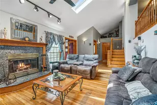 36 Richmond St, Islip, NY 11751 - Photo 3