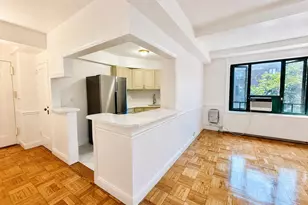 1564 Unionport Rd, Bronx, NY 10462 - Photo 5