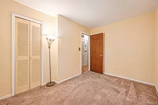 2715 Falcon Ave, Medford, NY 11763 - Photo 13