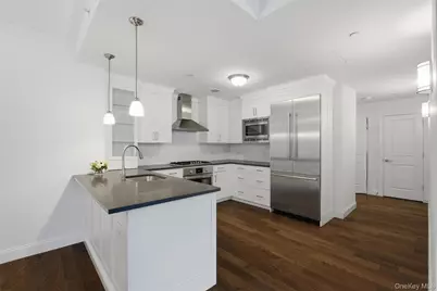 10 Byron Place #PH716, Larchmont, NY 10538 - Photo 5