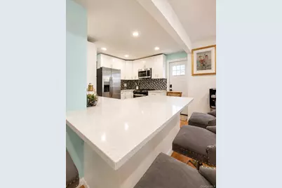 2 Lee Court, Merrick, NY 11566 - Photo 5