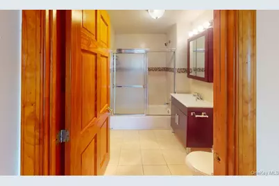135-23 82nd Avenue #3E, Briarwood, NY 11432 - Photo 11