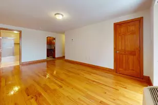 135-23 82nd Ave, Briarwood, NY 11432 - Photo 3