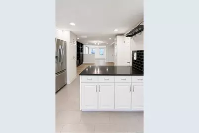 21-31 25th Road, Astoria, NY 11102 - Photo 5