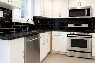 21-31 25th Rd, Astoria, NY 11102 - Photo 3