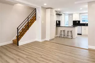 21-31 25th Rd, Astoria, NY 11102 - Photo 9