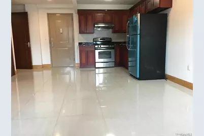 8401 37th Avenue #306, Jackson Heights, NY 11372 - Photo 5
