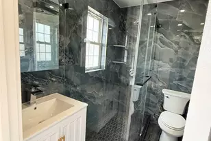 47-09 188th St, Flushing, NY 11358 - Photo 27