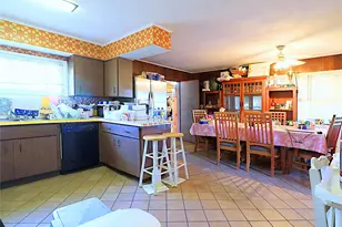 2492 2nd St, East Meadow, NY 11554 - Photo 11