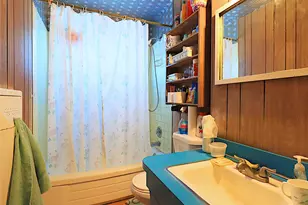 2492 2nd St, East Meadow, NY 11554 - Photo 19