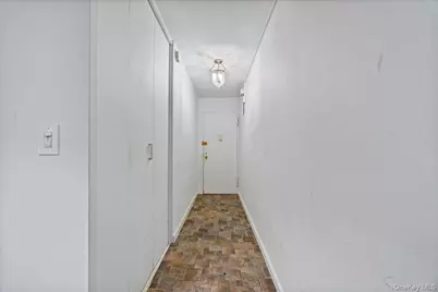 5700 Arlington Avenue #18V, Bronx, NY 10471 - Photo 9