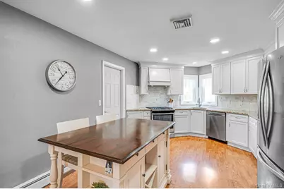 2 Gould Drive, Lake Grove, NY 11755 - Photo 5