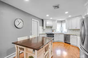 2 Gould Dr, Lake Grove, NY 11755 - Photo 5