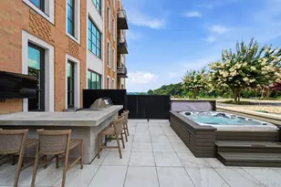 100 Garvies Point Rd, Glen Cove, NY 11542 - Photo 23