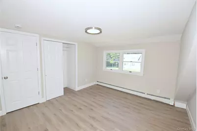 112 Raynor Street, West Babylon, NY 11704 - Photo 17