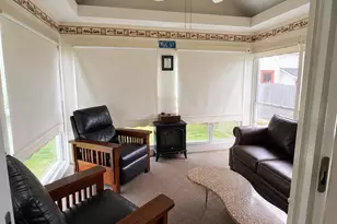 80 E Lakewood St, Patchogue, NY 11772 - Photo 5