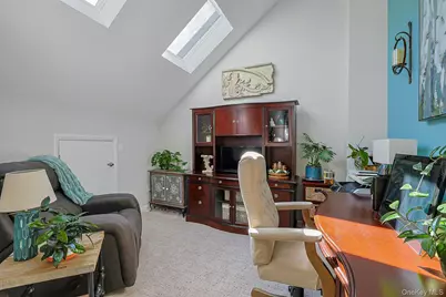 279 Treetop Circle, Nanuet, NY 10954 - Photo 19