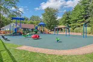 279 Treetop Cir, Nanuet, NY 10954 - Photo 29