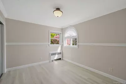 1072 Hicksville Road, Seaford, NY 11783 - Photo 11
