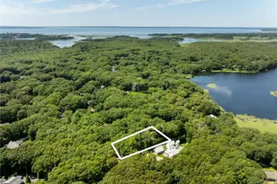 141 W Neck Rd, Southampton, NY 11968 - Photo 5