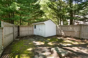 141 W Neck Rd, Southampton, NY 11968 - Photo 19