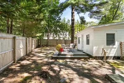 141 W Neck Road, Southampton, NY 11968 - Photo 21