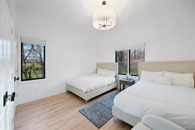 16 S De Baun Avenue, Airmont, NY 10901 - Photo 27