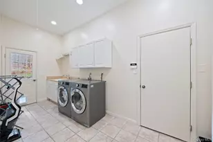 16 S de Baun Ave, Airmont, NY 10901 - Photo 31