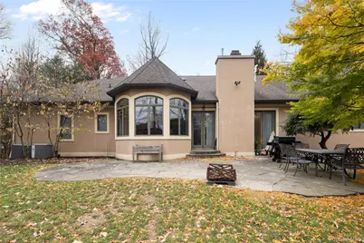 16 S De Baun Avenue, Airmont, NY 10901 - Photo 33