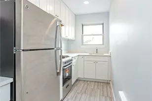15 Quinby Ave, White Plains, NY 10606 - Photo 7