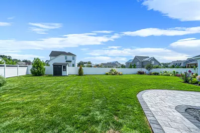 53 Southview Circle, Lake Grove, NY 11755 - Photo 37