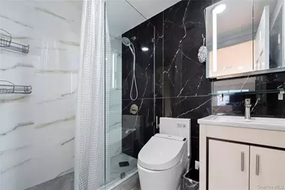 43-18 Main Street #12A, Flushing, NY 11355 - Photo 13